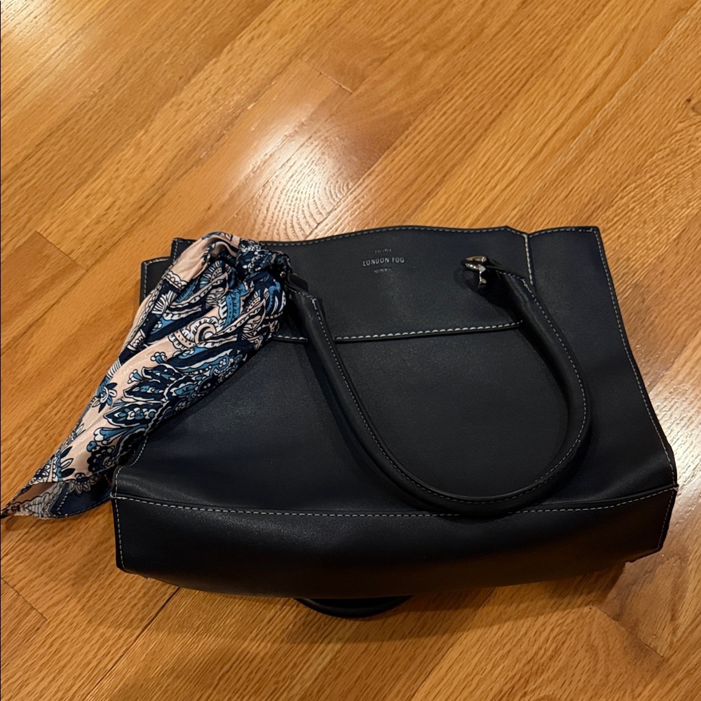 London Fog purse with Patterned Scarf